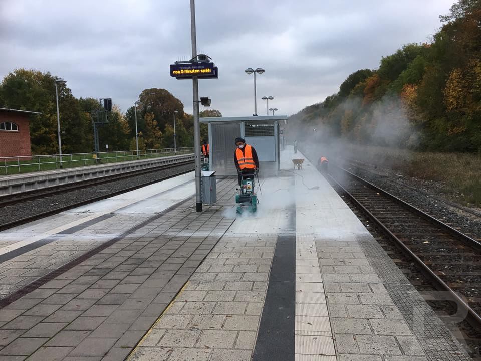 Deutsche Bahn-Bahnhof Plaue
